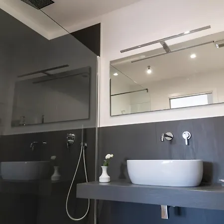 Ruggero Settimo - & Bed & Breakfast Palermo
